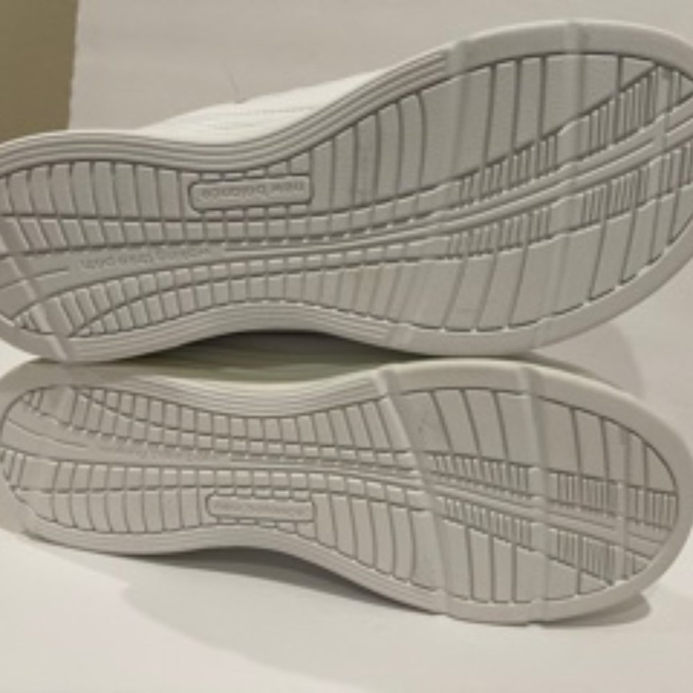 **SOLd** New Balance 577 Low Top Walking Shoe - Picture 6 of 7